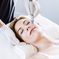 L5hdlbwdz9y20m The hydrafacial treatment only hydrafacial uses patented technology to cleanse, extract, and hydrate.