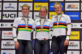 Emma hinze created a new highlight. Toller Auftakt Bei Der Heim Wm Gold Im Teamsprint Fur Grabosch Hinze Und Friedrich Track Cycling Berlin Germany