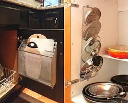 Ordnung Halten Mittels Zeitschriftensammler Kuche Aufbewahrung Ideen Zeitschriftensammler Und Kuchenschranke Organisieren