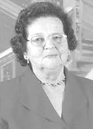 Peggy Curry's Instagram, Twitter & Facebook