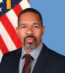 Monsters 101, Book Five: Monsters & Monarchy (Middle English Edition): Rasheed,  Muhammad, Rasheed, Muhammad: 9780985163402: Amazon.com: Books