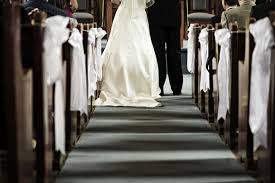 Die 10 Schonsten Instrumentalen Lieder Fur Den Einzug Zur Hochzeit Lieder Hochzeit Lieder Hochzeit Kirche Und Katholische Hochzeit