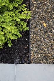 Hardscaping 101 Pea Gravel Gardenista