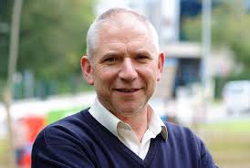 Candidato nº11 Xosé Manuel Vales, Sedes