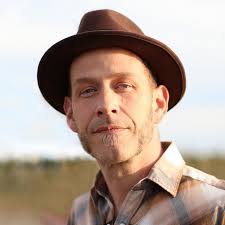 Contemporary Folk artists, music and albums