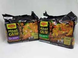 Made from a great blend of crazy spicy chillies to blow your mind! Maggi Pedas Giler 76gram Spicy Crazy Noodles Chicken Tom Yam Ebay