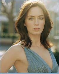 Born in the uk, the famous actress pairs. Emily Blunt Emily Blunt Blunt Hair Hairstyle