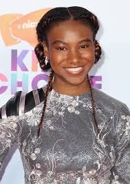 2017 Kids' Choice Awards Hair & Makeup — SEE PICS