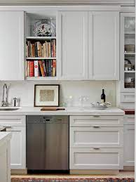 With modern european cabinetry on the rise, it is not uncommon to see cabinets with glossy or colorful finishes. Edge Pulls On Cabinets Oil Rubbed Bronze White Shaker Kitchen Cabinets Kitchen Design Contemporary Kitchen