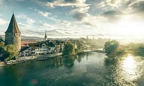 Reuss — may refer to:*reuss river in switzerland *reuss (state) or reuß, several former states or countries in present day germany *reuss elder line and reuss junior line (house of reuss). Reuss Private Legt Einen Zahn Zu Bleibt Aber Bescheiden
