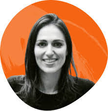 Amanda Slavin's Instagram, Twitter & Facebook