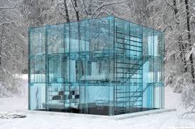 The house consists of two pavilions connected by a glass hallway. 11 Most Amazing Glass Houses Glass Houses Glass House Oddee