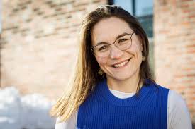 Megan Marsh's Instagram, Twitter & Facebook