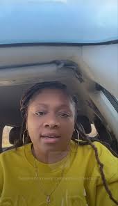 Message from Chelle regarding Holla funeral arrangements.