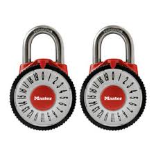 To open a lock, the bottom pins must be aligned so they're all below the shear line. Master Lock America Latina