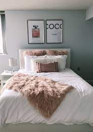Pin By Andreina Rodrigues On Living Space Room Decor Bedroom Bedroom Decor Contemporary Bedroom