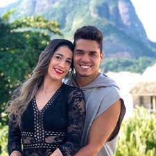 On june 17, globo communicated the termination of fausto silva's contract. Daniele Hypolito E Fabio Castro Sao Confirmados No Power Couple Brasil 5 Power Couple Brasil 5 R7 Novidades
