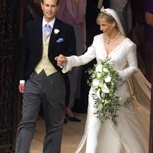 Speaking on bbc radio 5. Forget The Royal Wedding Dresses Royal Wedding Shoes Are The Detail You Ve Been Missing