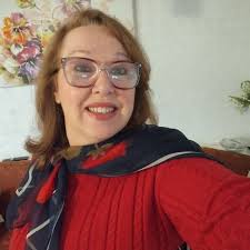 Ad Libitum Voices é um grupo vocal romeno especializado no estilo  pop-ópera, combinando música pop com elementos clássicos de forma  inovadora. Formado em novembro de 2012, em Cluj-Napoca, o grupo é composto