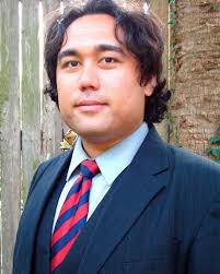 Shawn Lightfoot's Instagram, Twitter & Facebook