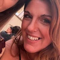 Amie Mcclellan's Instagram, Twitter & Facebook