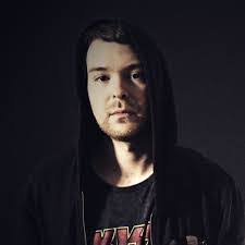 Mario Robertson's Instagram, Twitter & Facebook