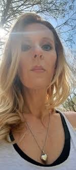 Charlotte Trimble's Instagram, Twitter & Facebook