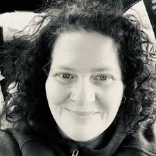 L I K Murray (@IainKeith)