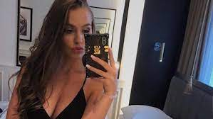 Dass die beiden bis über beide ohren verliebt sind, dürfte kein geheimnis sein, denn sie teilen ihren. Muller Oder Norberg Michael Wendlers Laura Verwirrt Die Fans Bei Instagram