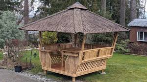 Pertama kali yang perlu diperhatikan saat ingin membuat sarung bambu adalah memilih bambu dengan cermat. 10 Contoh Gazebo Bambu Sederhana Unik Harga