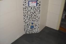 Die firma fliesen fieber informiert sie über neuigkeiten aus dem badezimmer und fliesenbereich. Toilettenspulkasten Ideen Und Moglichkeiten Im Kleinen Bad Eck Wc Toilette Spulen Wohnung Planen