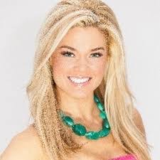 Kelly Ashley's Instagram, Twitter & Facebook