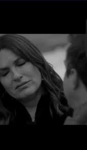 Olivia Benson and Barba Kiss