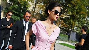 People who liked angelababy's feet, also liked Angelababy Wedding Social Media Star Kim Kardashian Vogue