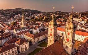 Gallen small theater, abbey library of saint gall, and red. St Gallen Hat Eine Million Franken An Hartefall Geldern Ausbezahlt Htr Ch