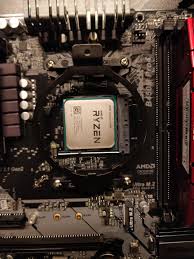Well yes i tried but the little metal prongs that stick up from the motherboard dont line up with the nzxt usb so it doesnt fit. Nzxt Kraken X52 Am4 Bracket Makes No Sense Troubleshooting Linus Tech Tips
