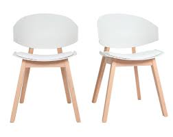 D'inspiration scandinave, vous aimerez ses détails métallisés qui relient ses pieds en bois. Chaises Scandinaves Blanc Et Bois Clair Lot De 2 Bloem Miliboo Stephane Plaza Miliboo
