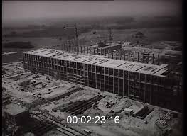 Jó lenne, ha itt lehetne gyüjteni a dolgokat, információkat róla. Filmhiradok Online A Paksi Atomeromu Epitesi Munkalatai