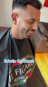 Edwin Cardona Racing: Creatividad en las Carreras