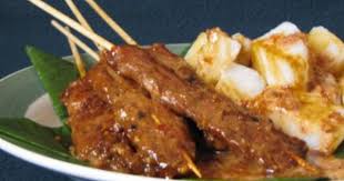 Sate Ayam Ponorogo Traditional Chicken Satay With Sweet Peanut Sauce Makan Malam Resep Masakan Resep Makanan