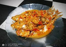 Wrijf of maal de ingrediënten voor de bumbu fijn tot een pasta. Resep Layang Pindang Tetel Cara Bikin Layang Pindang Tetel Yang Enak Dan Simpel Resepmasakan