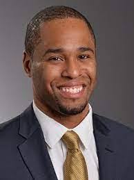 Derrick Larkin's Instagram, Twitter & Facebook