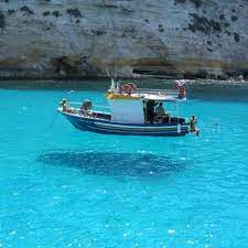 Optical Illusion In Sicily Places To Travel Places To Go Boat