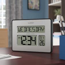 The acurite 13022 atomic dual alarm clock features an illuminated color presentation of outdoor indoor and outdoor temperature, atomic time, calendar, and. Perfect For Nightstand Or Desk Sharp Atomic Desktop Clock With Color Display Auto Set Digital Dual Alarm Clock Easy To Read Screen With Calendar Day Of Week Time Date Display Atomic Accuracy