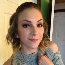 Donna Strecker's Instagram, Twitter & Facebook