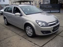Hvor mye er den maksimale vekten som er tillatt, 2004 opel astra h caravan 1.4i 16v (90 hp)? 2006 Opel Astra H Caravan 1 8 Autos Bilder