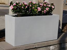 Blumenkubel Aus Beton 25 Spektakulare Dekoideen Fur Die Terrasse Pflanzkubel Pflanzen Pflanzenkubel Fur Den Garten