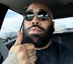 Doran Williams 😎 (@DoranWilliams)