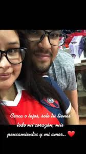 Cerca o lejos, solo tú tienes todo mi corazón, mis pensamientos y mi a...