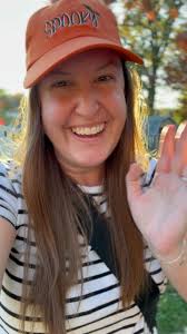 Hey 👋🏼 I’m Anna and I’m glad you’re here! Do we have anything in common?  Follow along @anna__hinkle 💕, I’ve been a little MIA